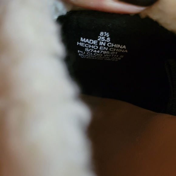 Minimilist Cold Weather Clogs Black Size 8.5 EUC - Picture 3 of 7